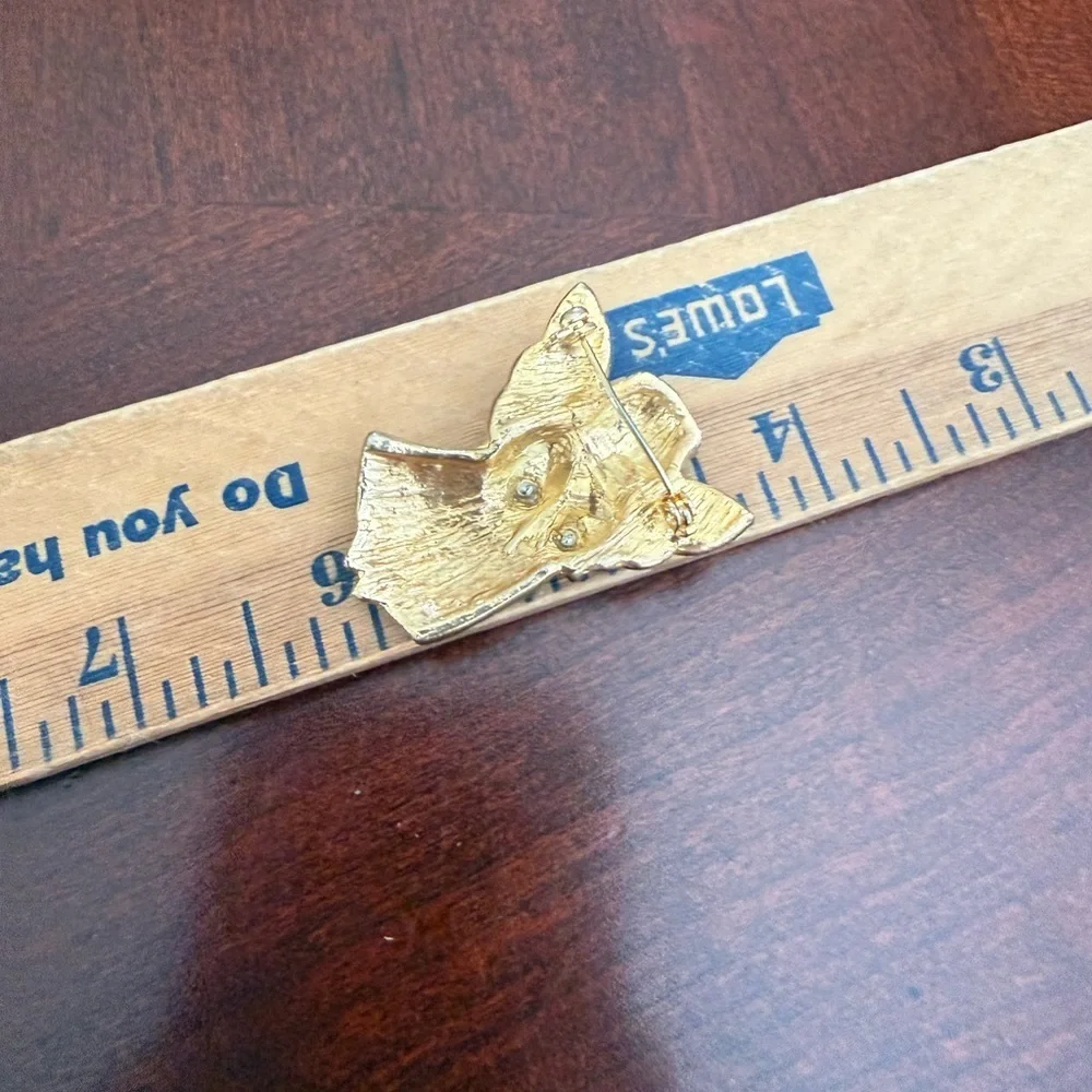 Vintage Gold Tone Angel Brooch